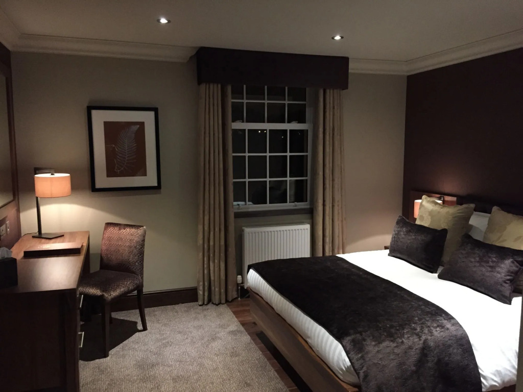 Busby Hotel
