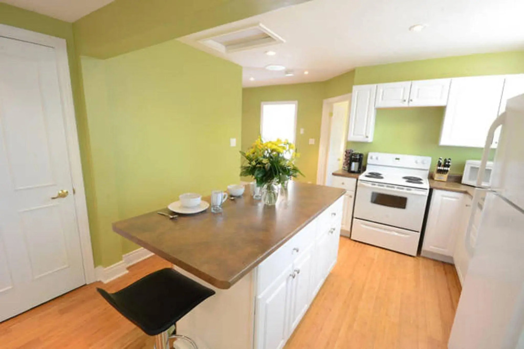Maple Tree Cottage License # 058-2022
