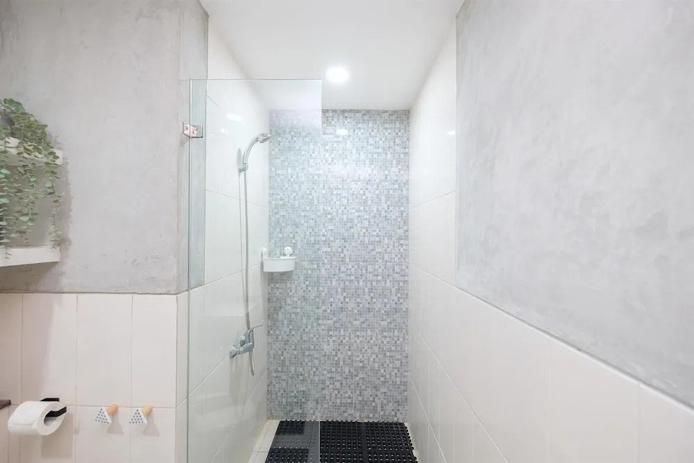 Simple And Comfort Studio Apartment At Nine Residence