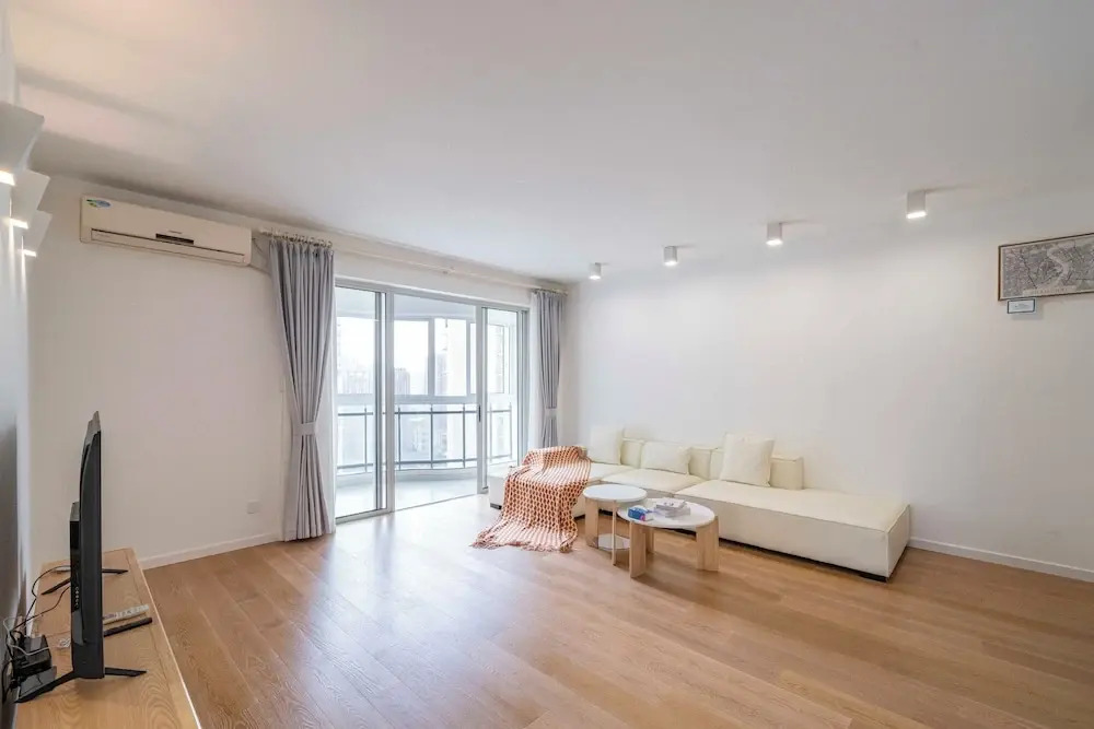 Tyms Tianshan 3BR 2BA near Suzhou Creek