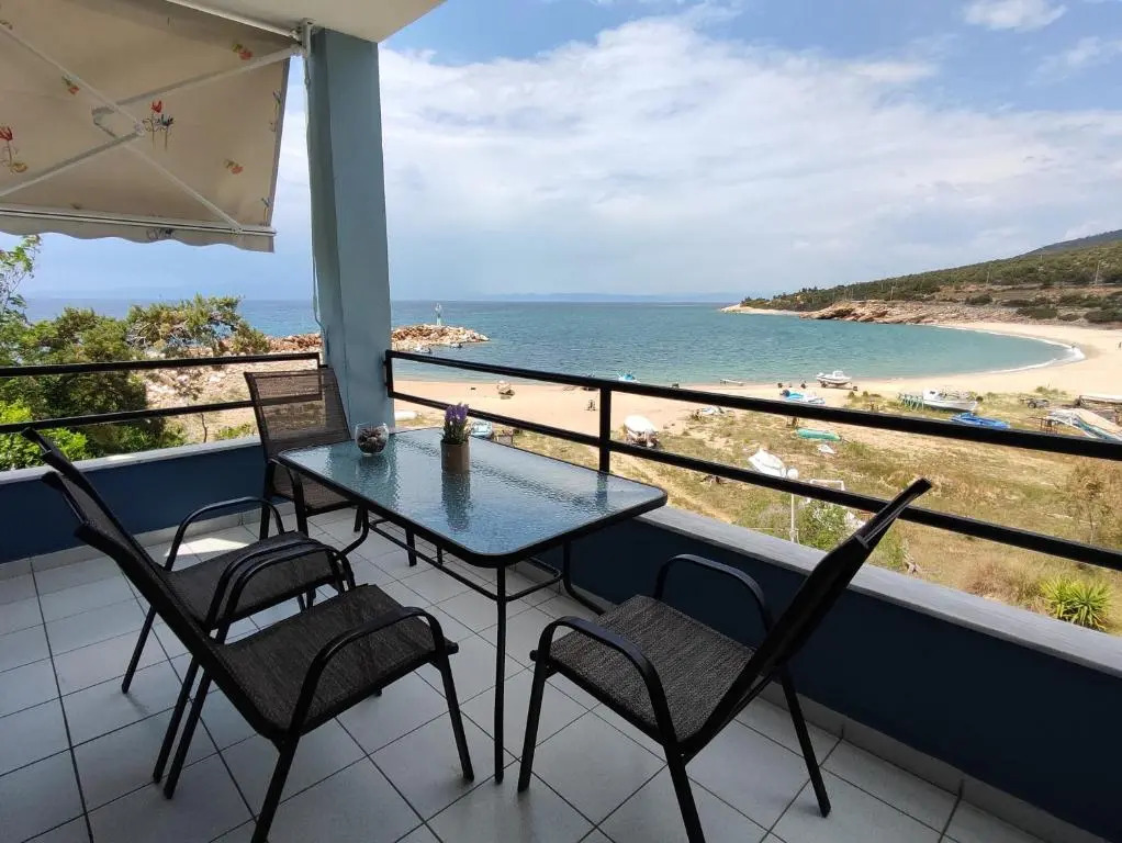 Maries sea view house