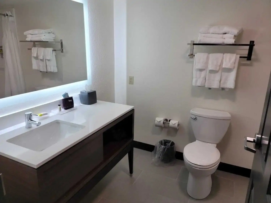 Holiday Inn & Suites Wausau-Rothschild by IHG