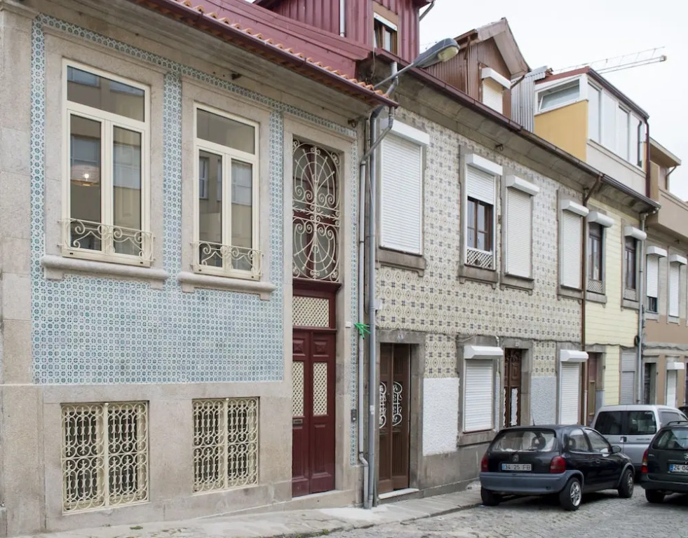 Unique Apartments