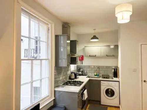 Berkeley  Apartment