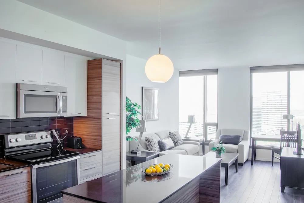 BridgeStreet at Vita Luxury Apartments