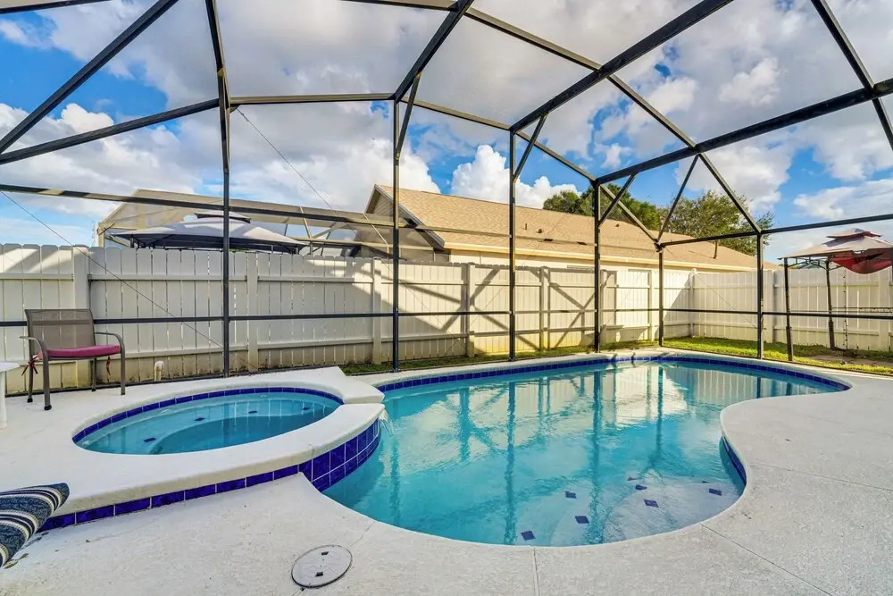 10 Mi to Disney: Home w/ Game Room!