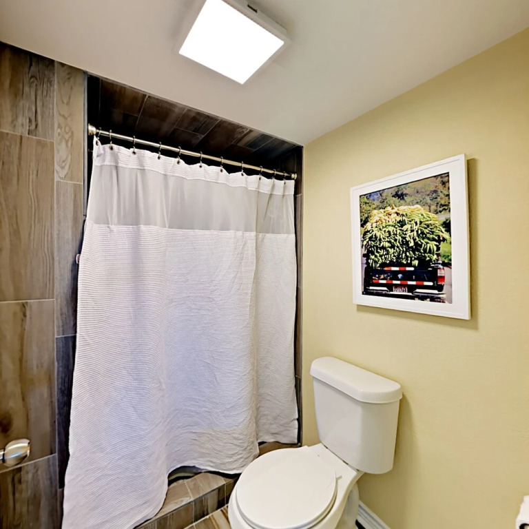 122 Sea Breeze Studio Bedroom 1 Bathroom Condo