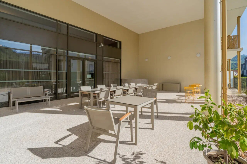 Quality Aparthotel Grenoble Sud