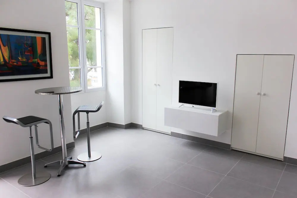 Okeanos Apartment