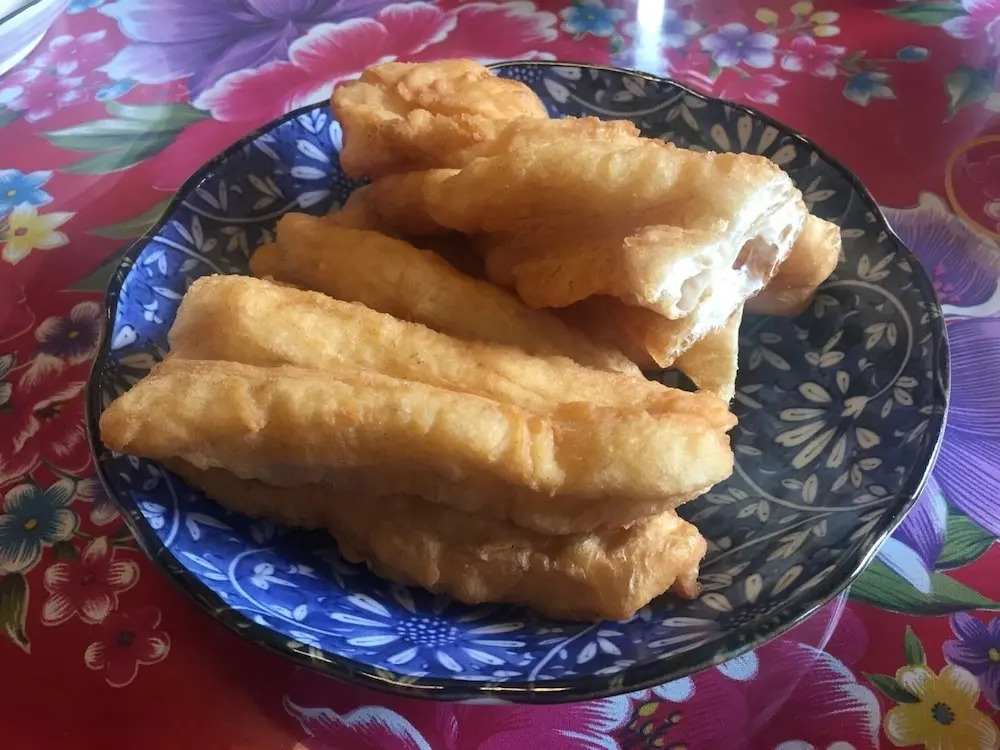 Longmen Inn Bed and Breakfast