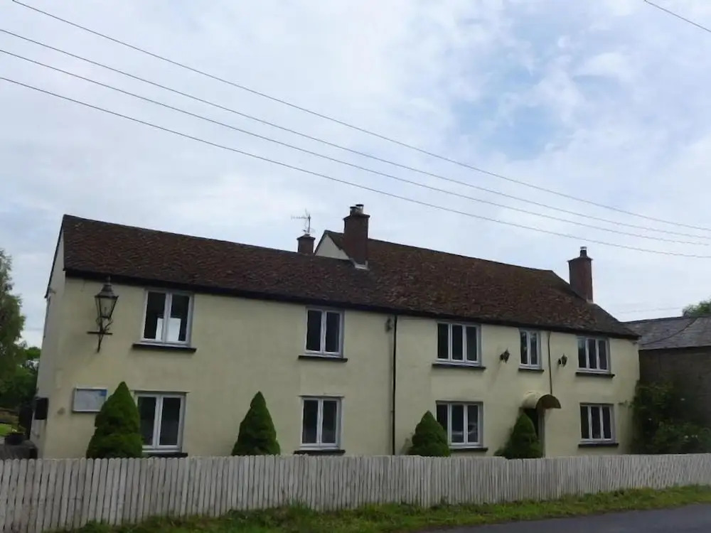 The Rock self-catering holiday cottage and garden lodges
