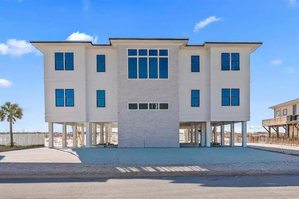 The Grand Pearl 11 Bedroom Home