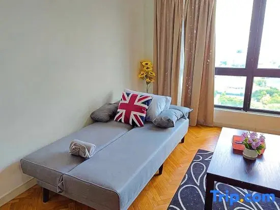1R1B Cozy Emira Home|4min to Aeon Big|6 Pax|Wi-Fi #EM1