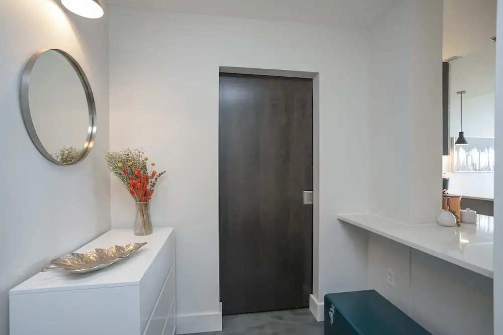 Sleek Furnished Modern Downtown Condo