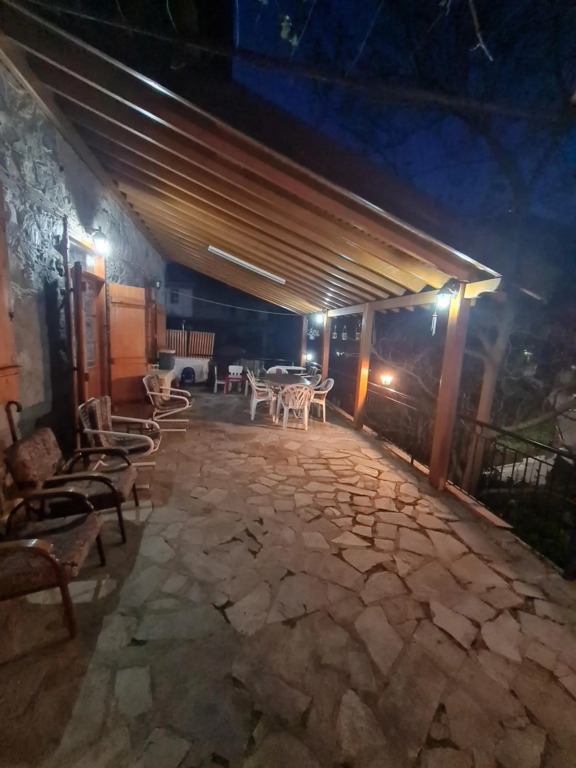 Elpinikis Old Three Bedroom House