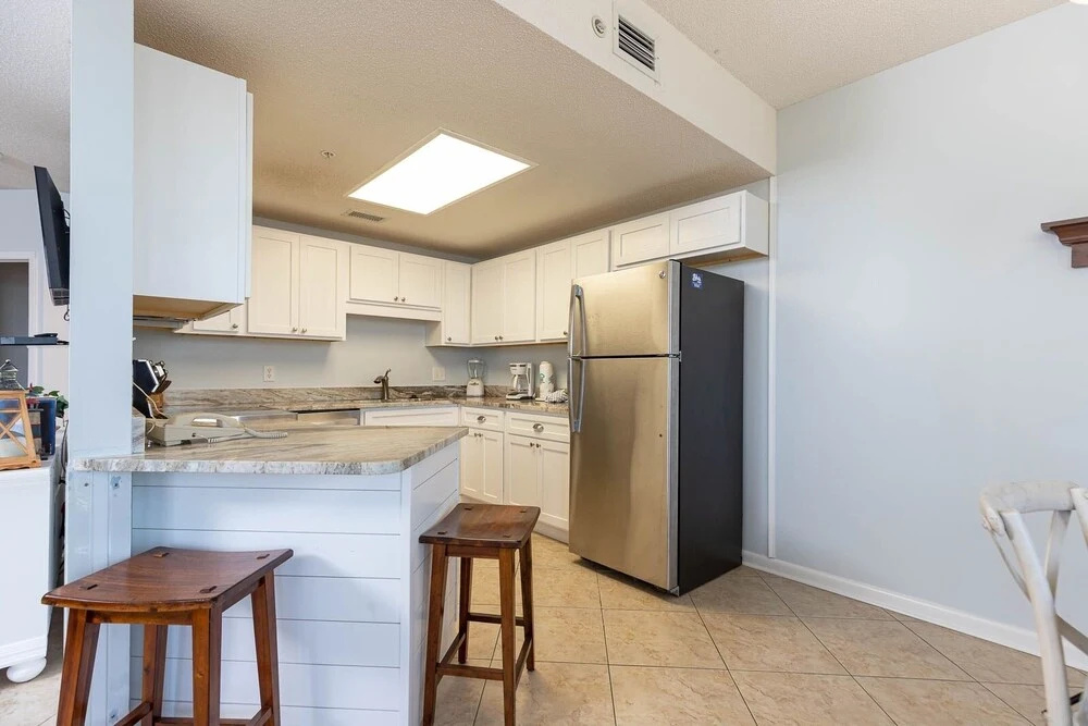 Phoenix X 305 1 Bedroom Condo