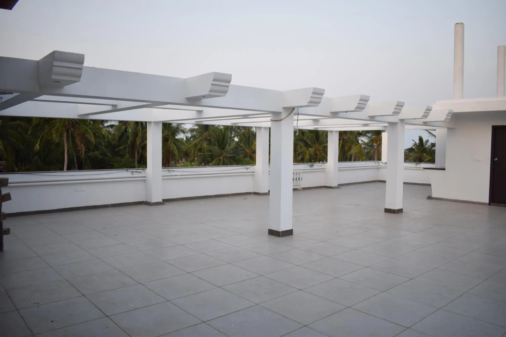 White Pearl Residency