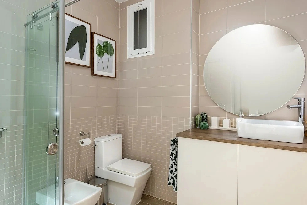 Modern and Exclusive Apartment Located in the Historic Heart of Seville Pajaritos