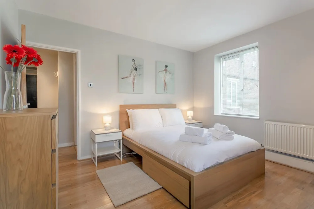Well-located 2 Bedroom Flat Close To Angel Station