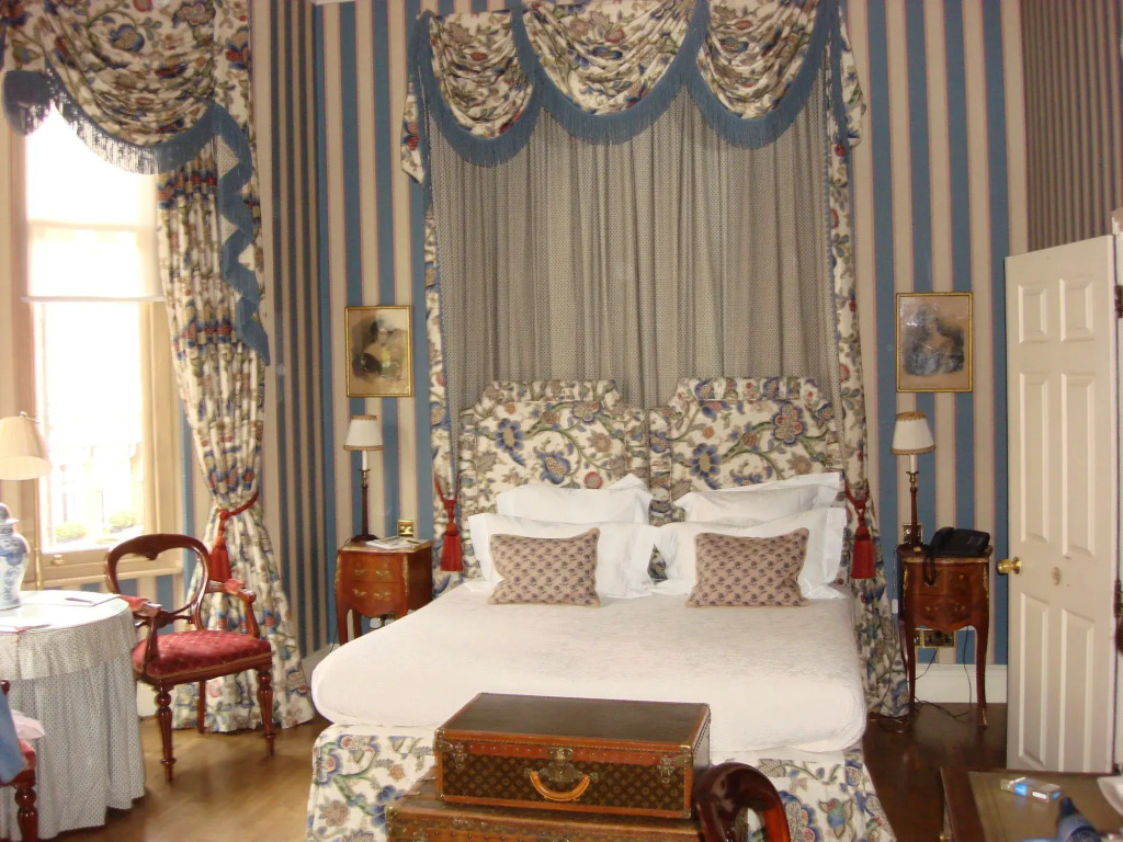 San Domenico House