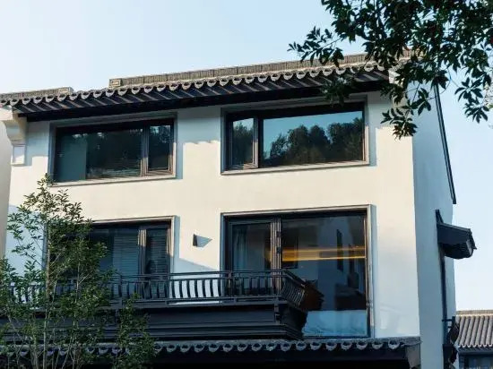 The Serene House