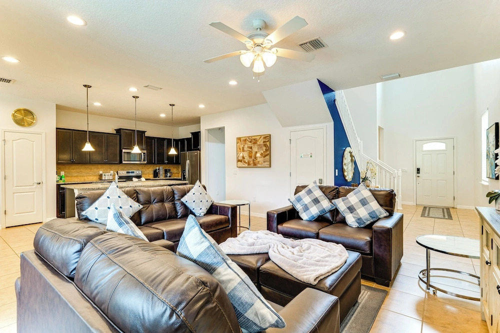 Disney Oasis: 5BR Windsor Home w/ Private Pool