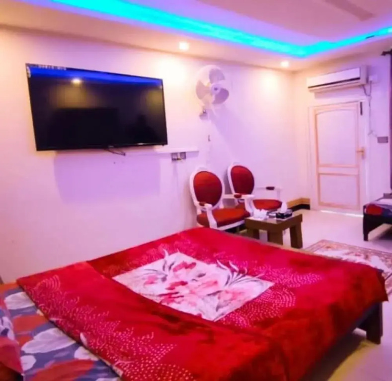 Lover Friends Guest House