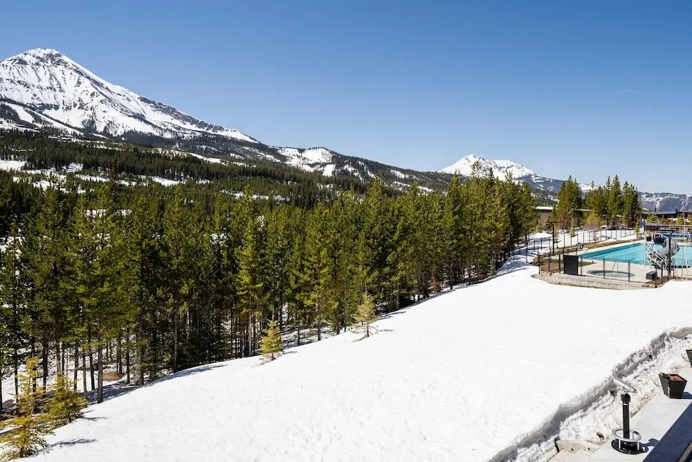 Big Sky Lake Lodge