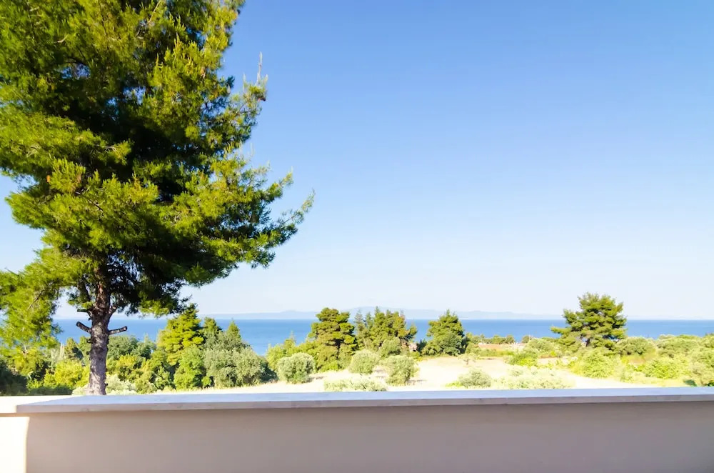 Maisonette with sea and mountain view