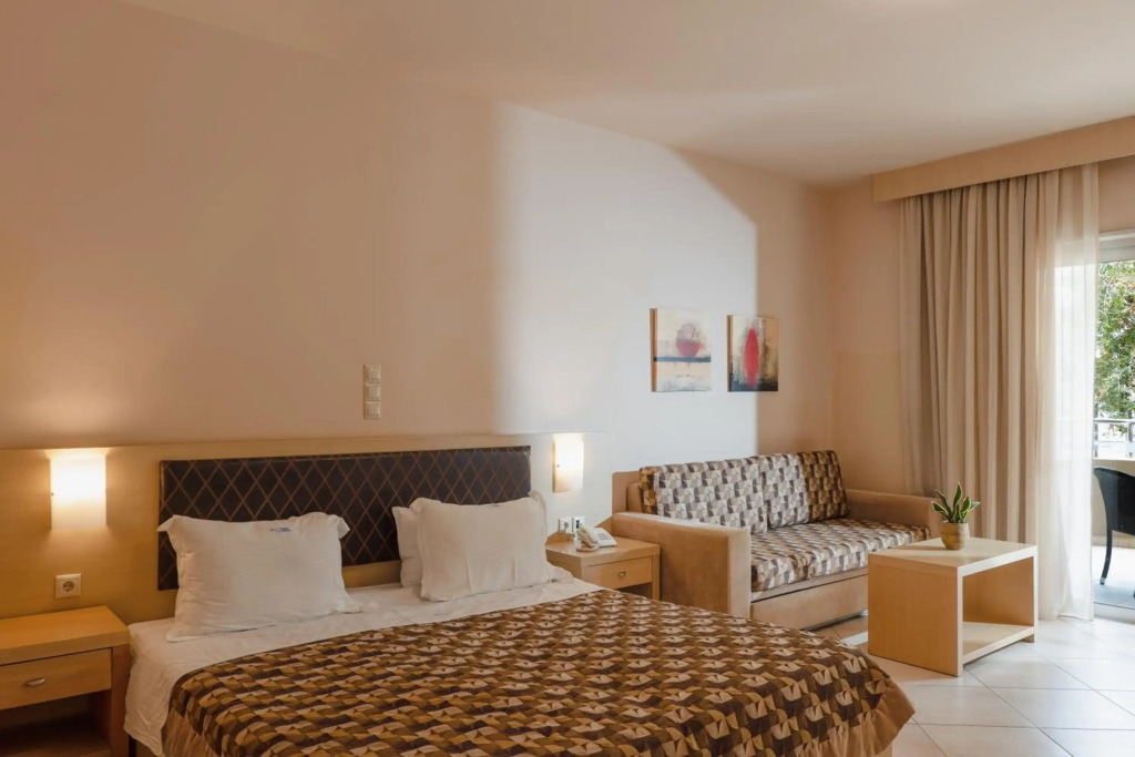Molos Bay Hotel