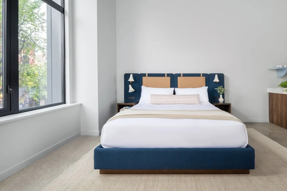 The Neighborhood Hotel - Little Italy Studio