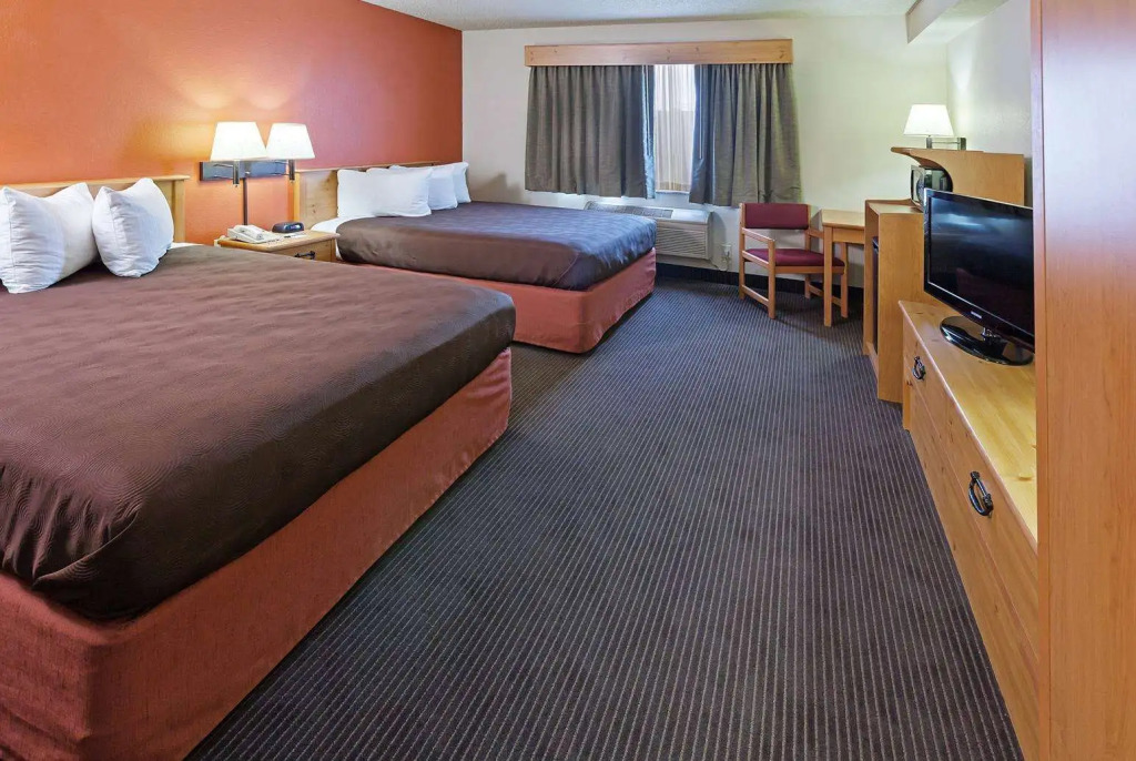 Northwoods Inn & Suites - Blackduck