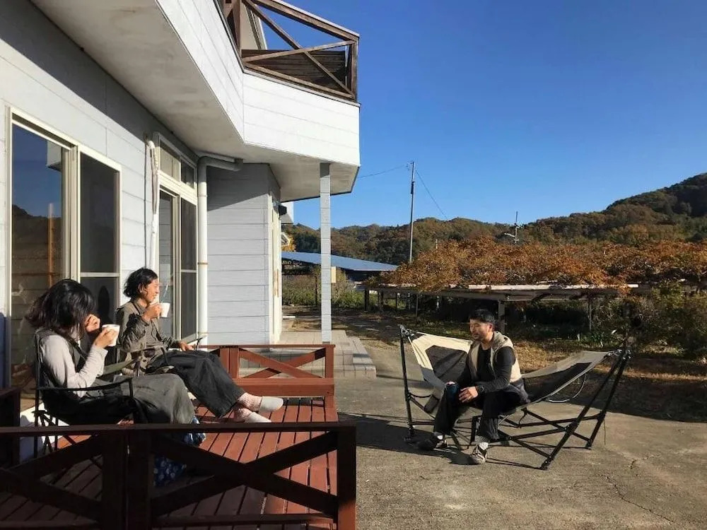 Guesthouse-Lahar- Hostel