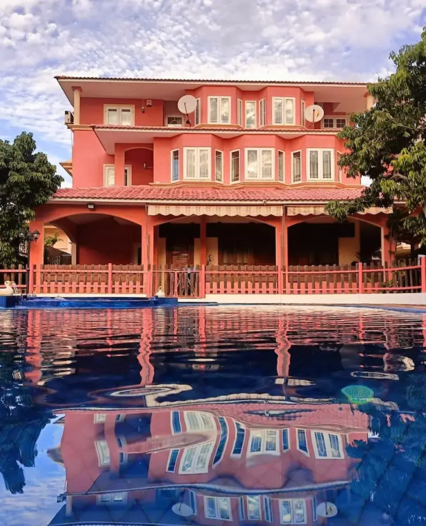 Villa Nass