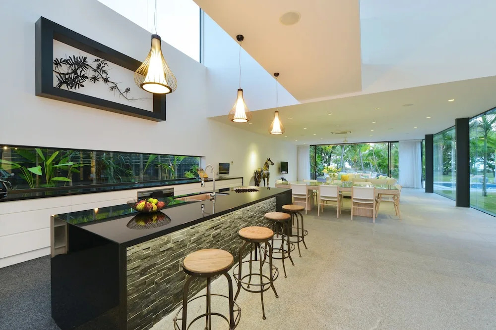 Glass House on the Beach