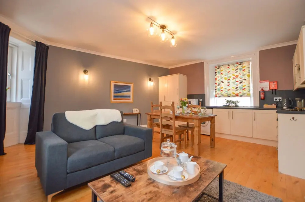 The Gallery Apartment