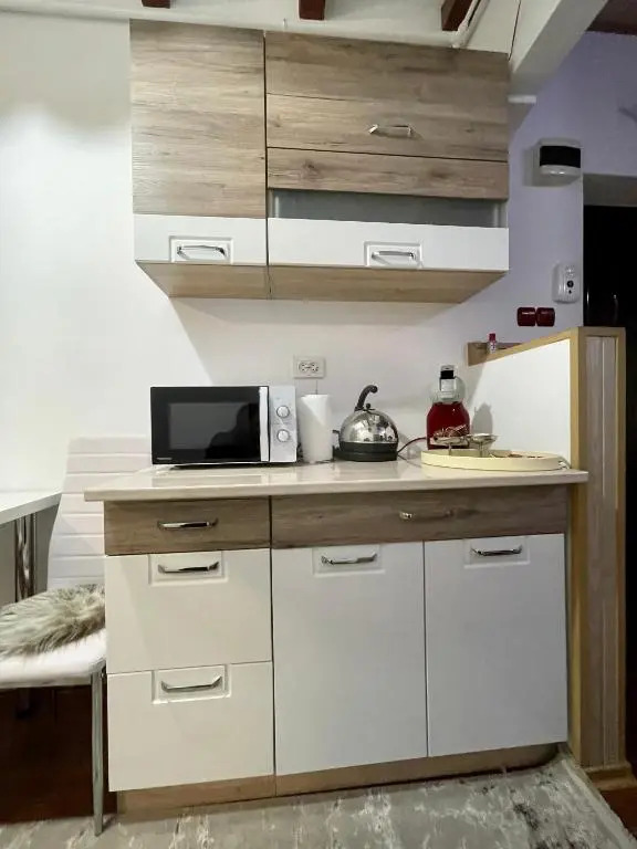 LaLy Apartament-Straja