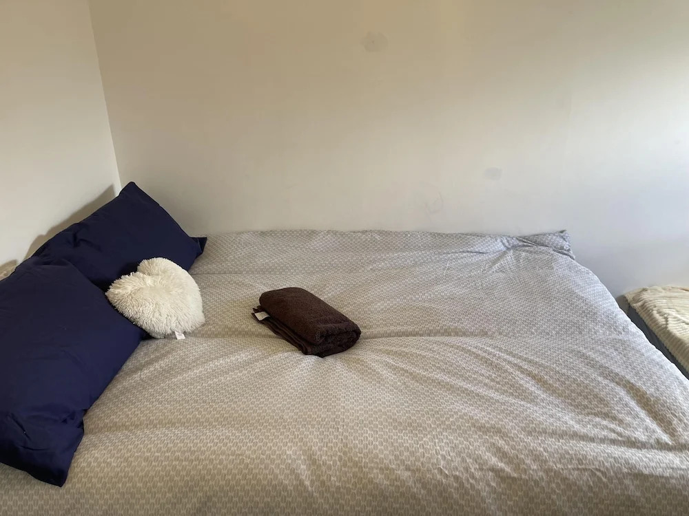 3 Bed, Sleeps 5, Wifi, Free Parking