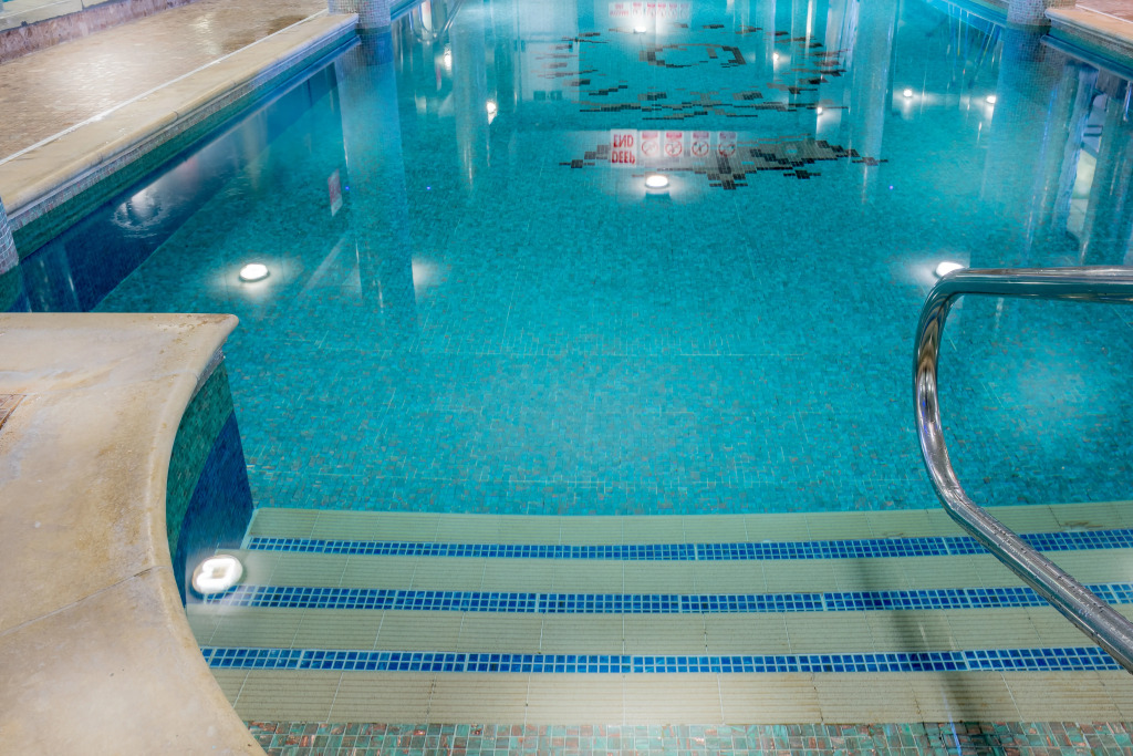 Queens Hotel & Spa