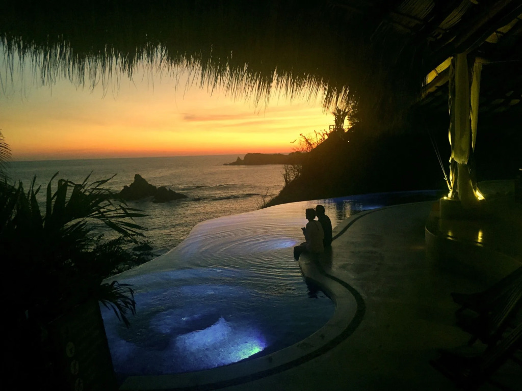 Zoa Hotel