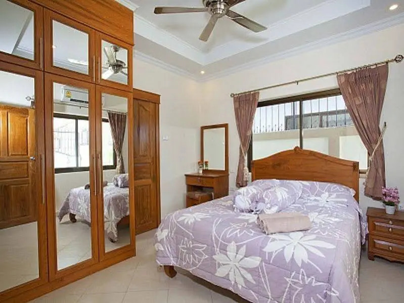 Deeji Villa