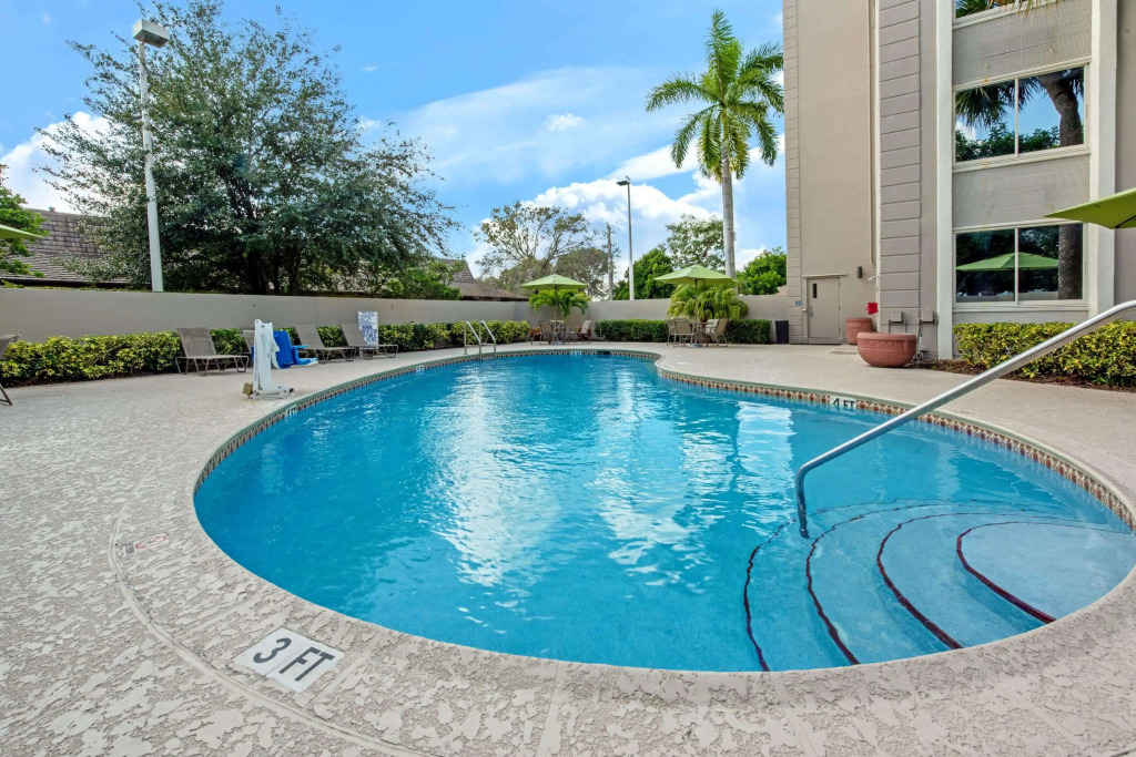 La Quinta by Wyndham Coral Springs South