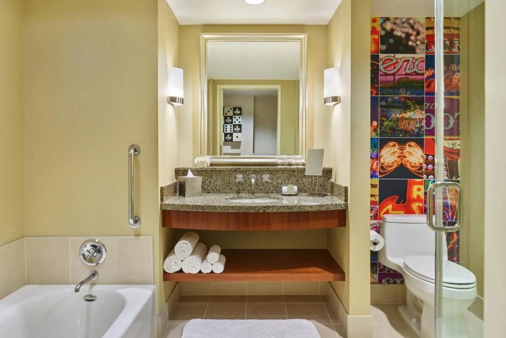 Renaissance Las Vegas Hotel