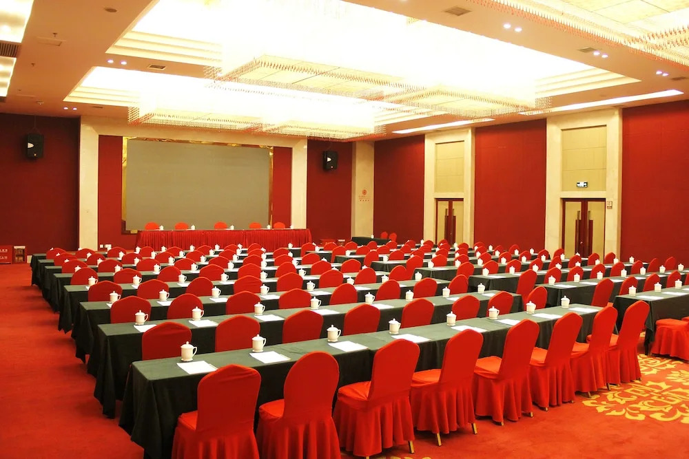 Zidongge Huatian Hotel