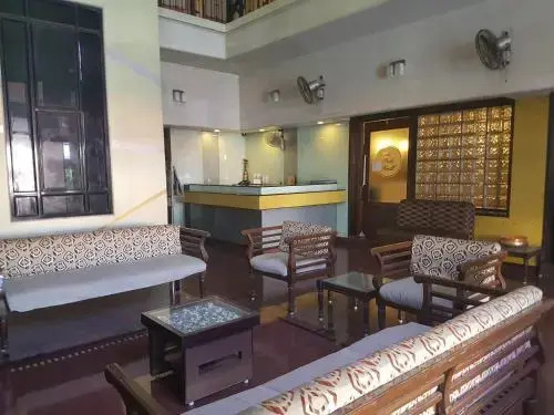 Pioneer Hotel