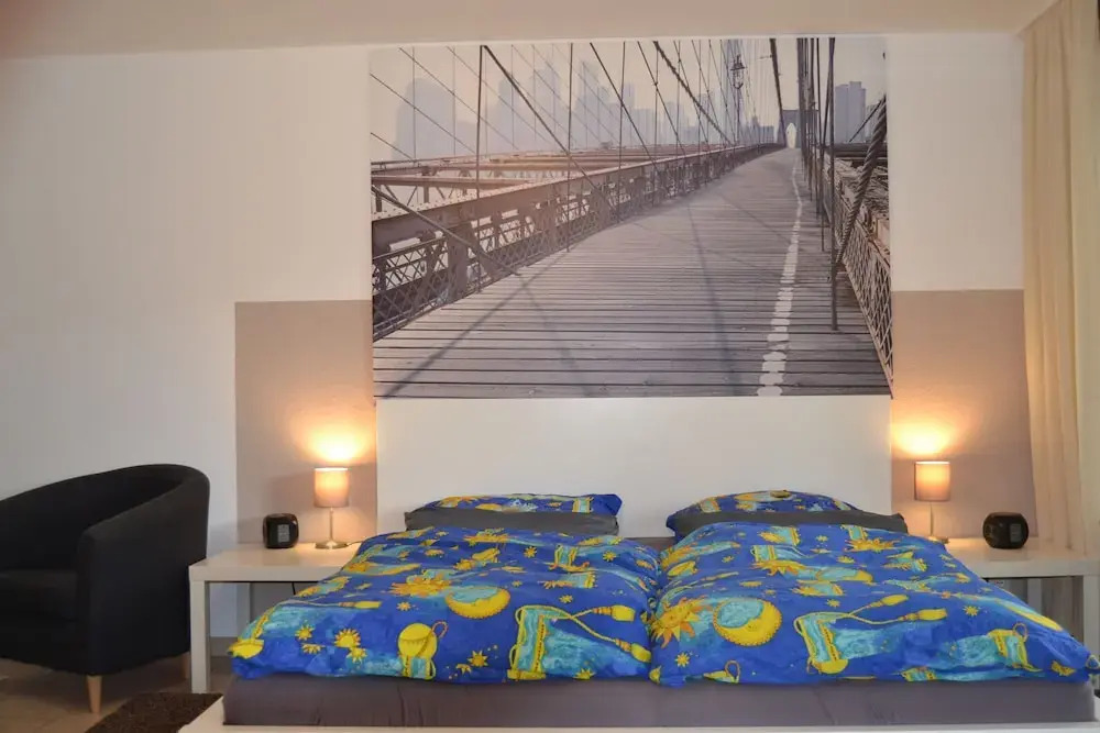 Ferienwohnung Schelsen - komplett modernisiert