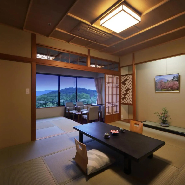 Kagaribi No Yu Ryokusuitei