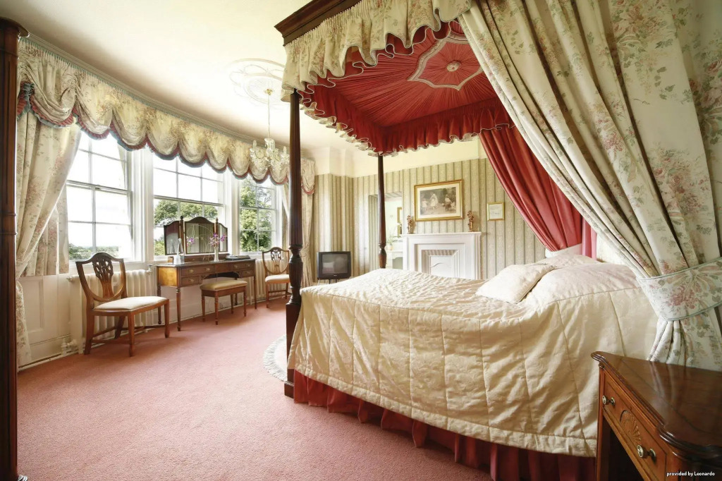 Leigh Park Country House Hotel & Vineyard, BW Signature Collection