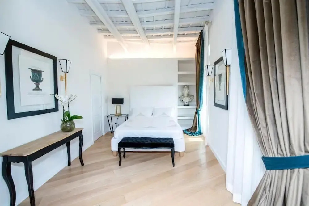 Rental in Rome Pantheon Apartment