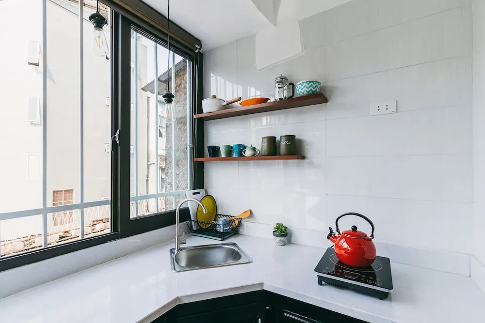 Ha Noi Unique Railway Homestay